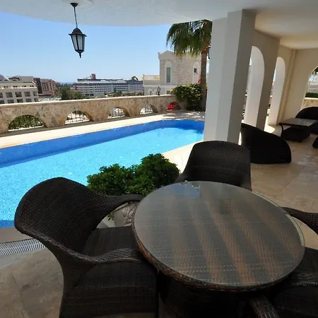 Oasis Sitesi Villa