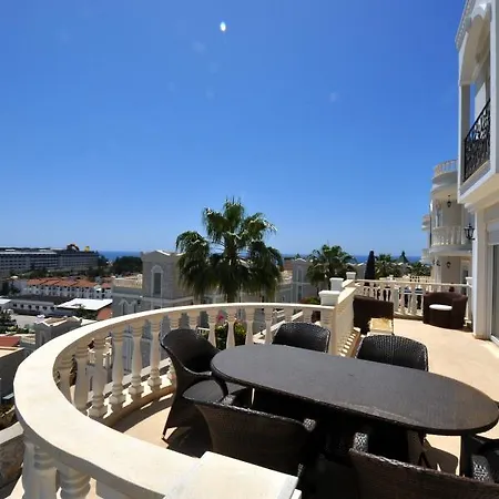 Villa Oasis Sitesi *