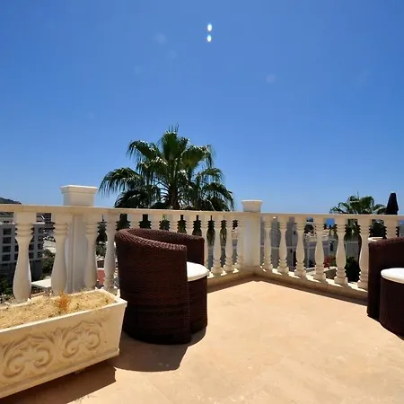 Oasis Sitesi Villa